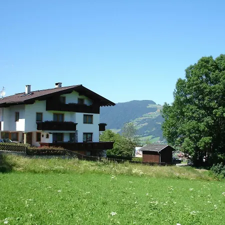 Hollaus Apartman Fügen